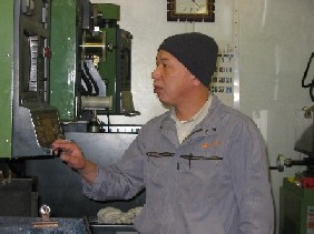 小菅 謙二氏の写真