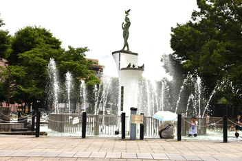 青戸平和公園