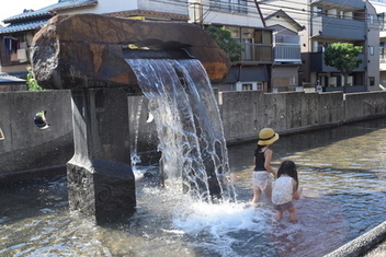 西井堀せせらぎパーク